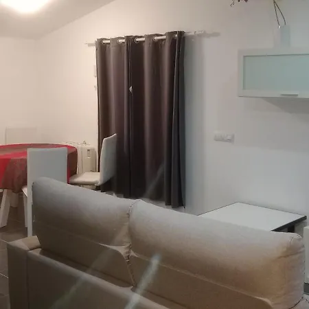 Casa En Para 6 Personas Con 2 Y Piscina Comunitaria Holiday home