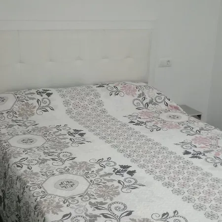 Holiday home Casa En Para 6 Personas Con 2 Y Piscina Comunitaria